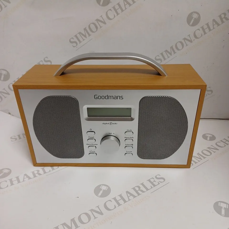 BOXED GOODMANS DAB DIGITAL/FM RADIO 