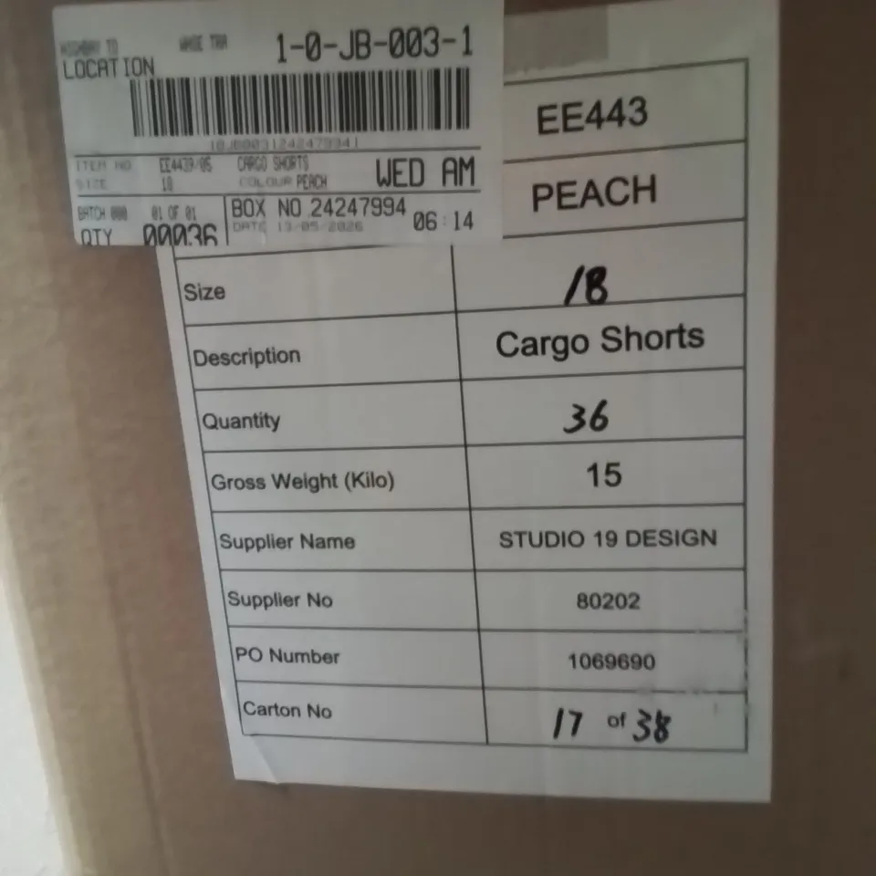 BOXED BRAND NEW APPROXIMATELY 36 JD CARGO SHORTS PEACH SIZE 18