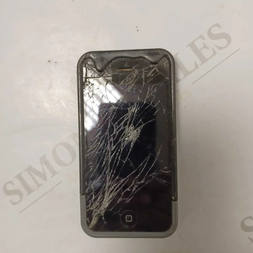 APPLE IPHONE 4 (A1332)