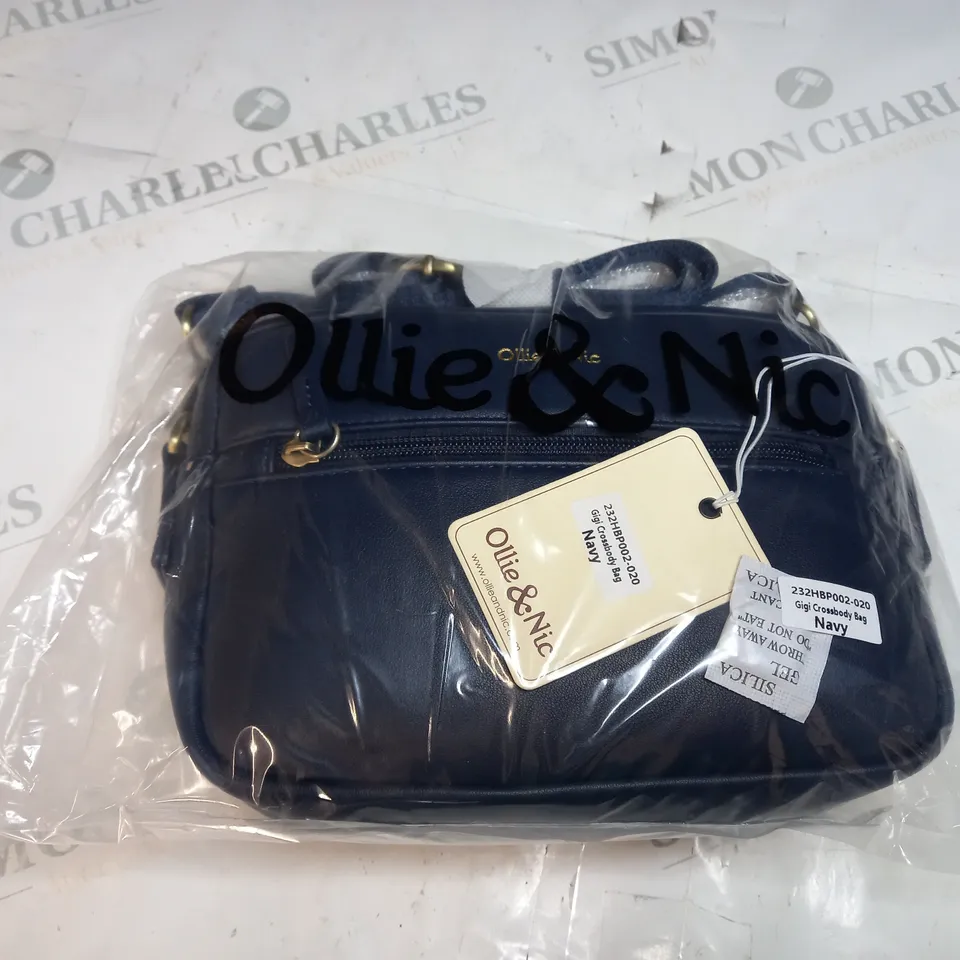 BAGGED OLLIE AND NICE NAVY BAG