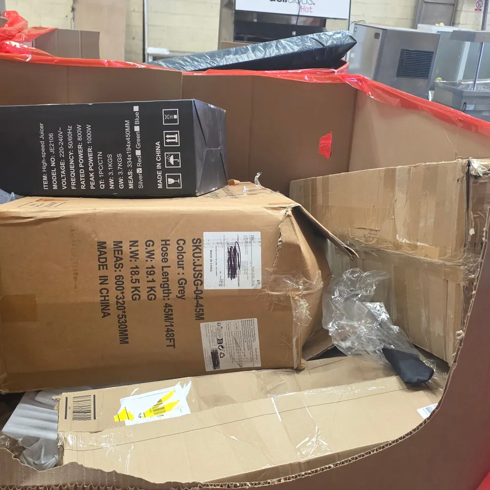 PALLET OF ASSORTED HOUSEHOLD GOODS AND PRODUCTS TO INCLUDE;CAMPING CHAIR,BACKPACK,JUMPER