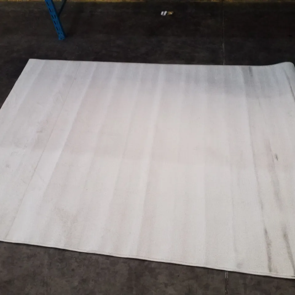 PACO HOME PORTO 8662 RUG IN CREAM - 140×200CM