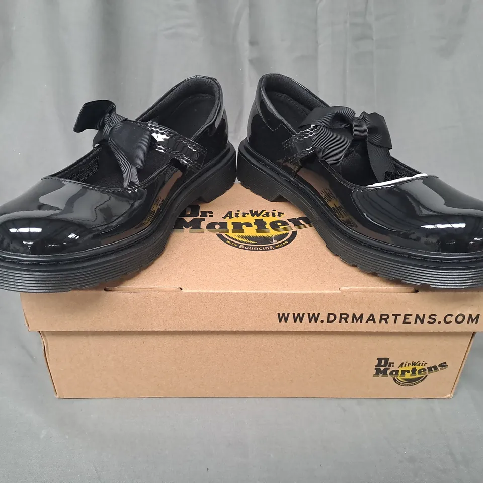 BOXED PAIR OF DR MARTENS MACCY II J SHOES IN GLOSSY BLACK UK SIZE 3