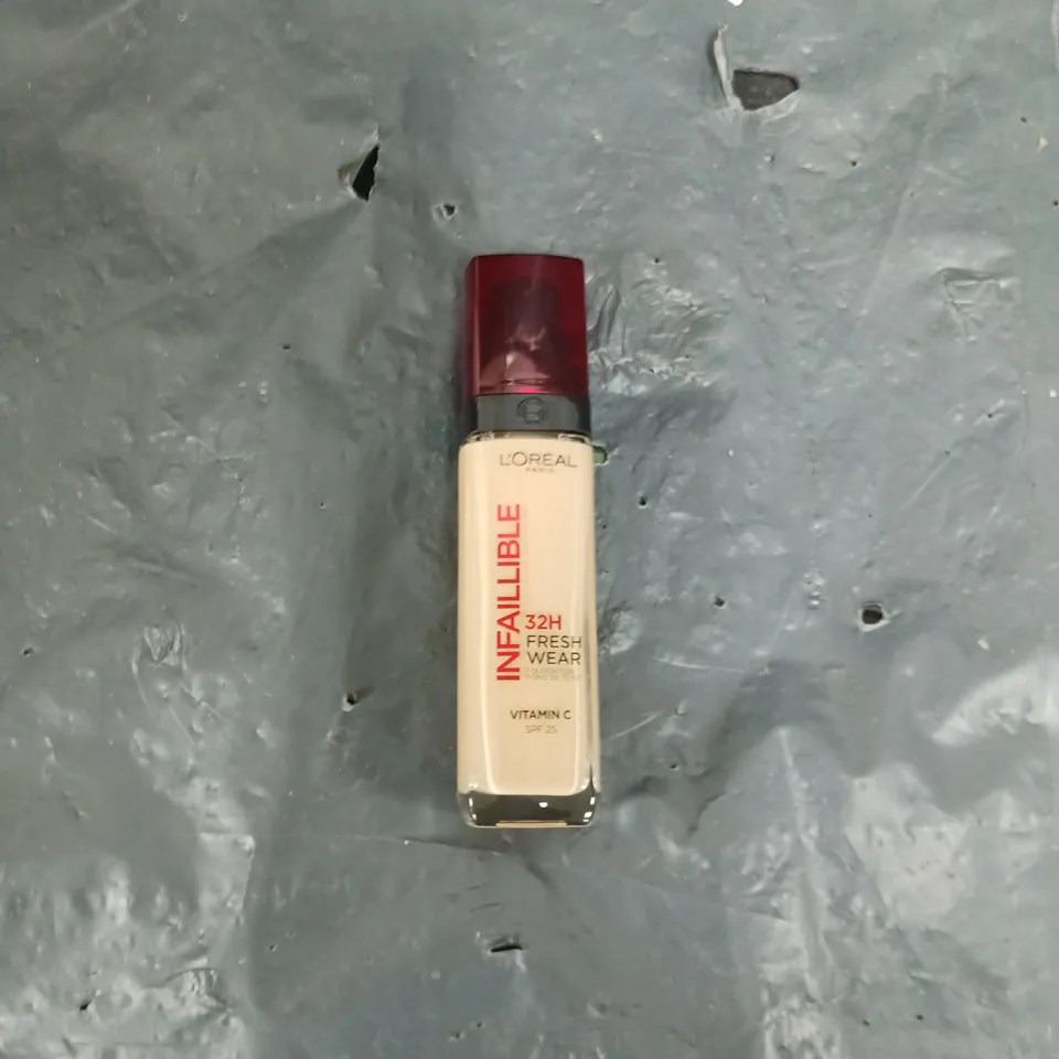 INFALLIBLE 32HR FRESHWEAR LIQUID FOUNDATION BY L'OREAL PARIS 250 WARM UNDERTONE 