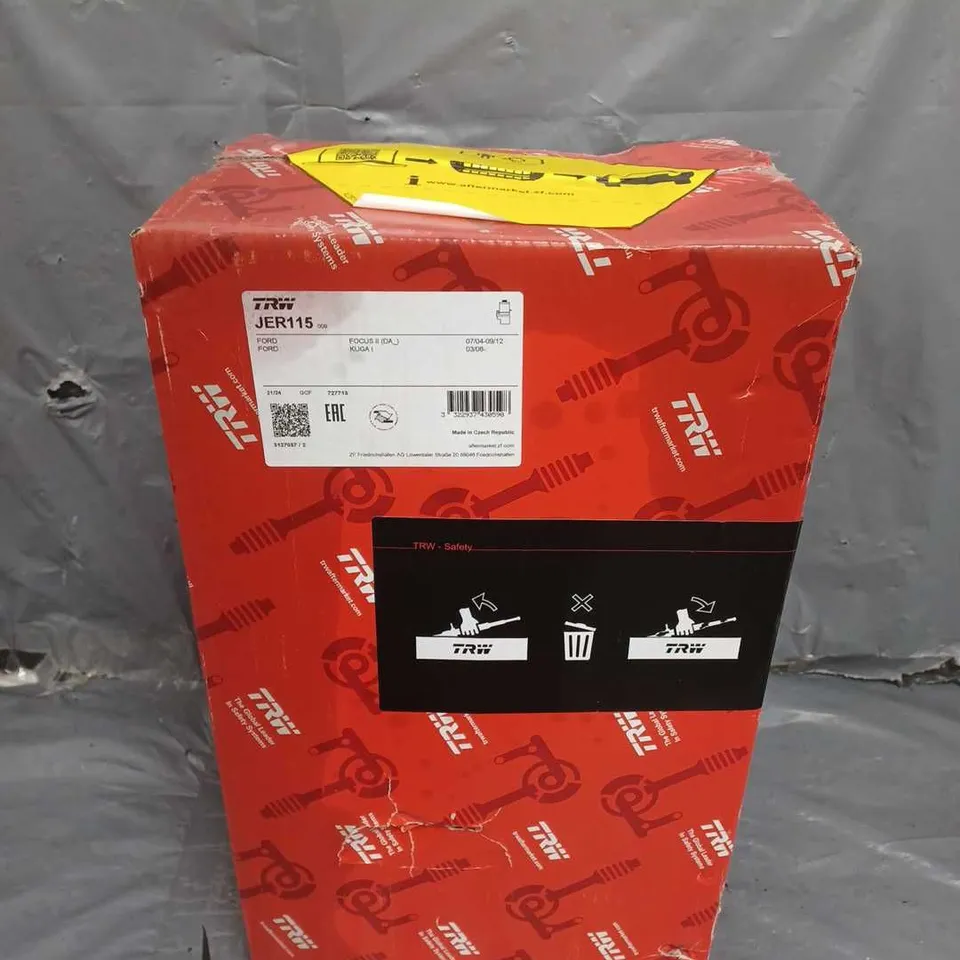 BOXED TRW JER115 POWER STEERING PUMP FOR FORD FOCUS, KUGA - COLLECTION  ONLY
