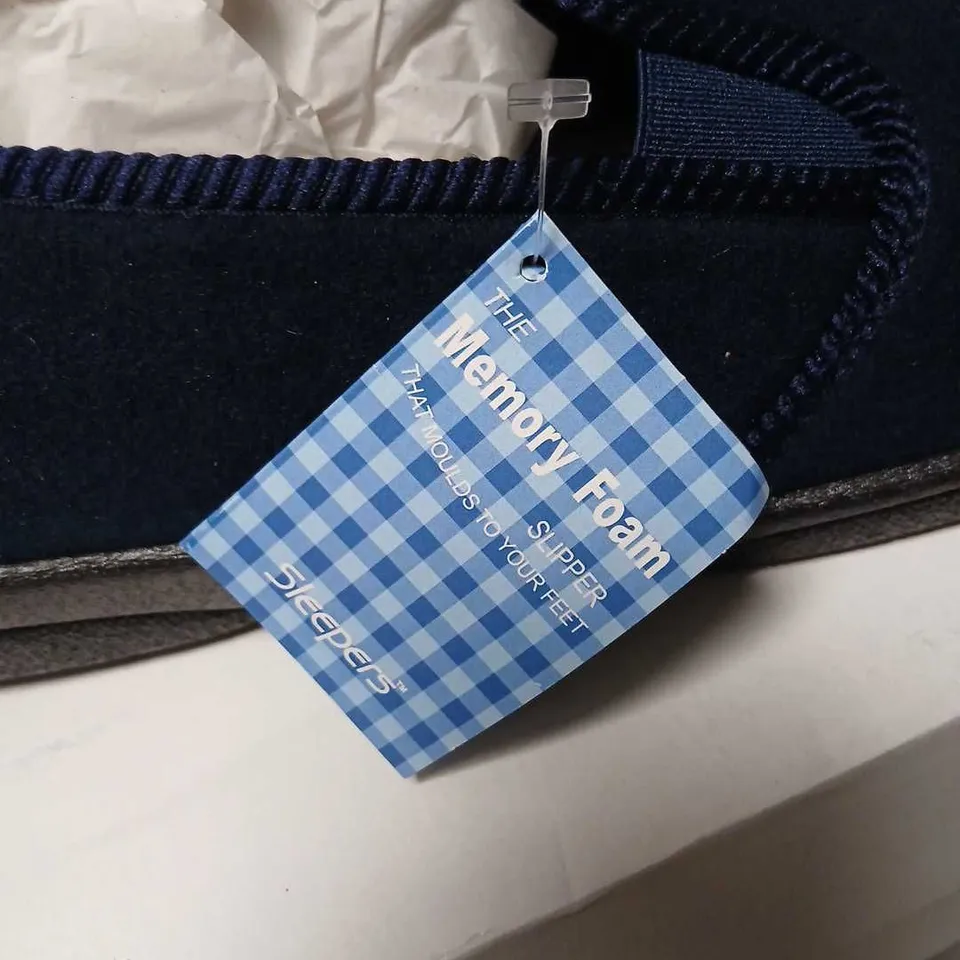 FRAZER NAVY MEMORY FOAM SLIPPERS – UK 13 (MEN’S) – BOXED