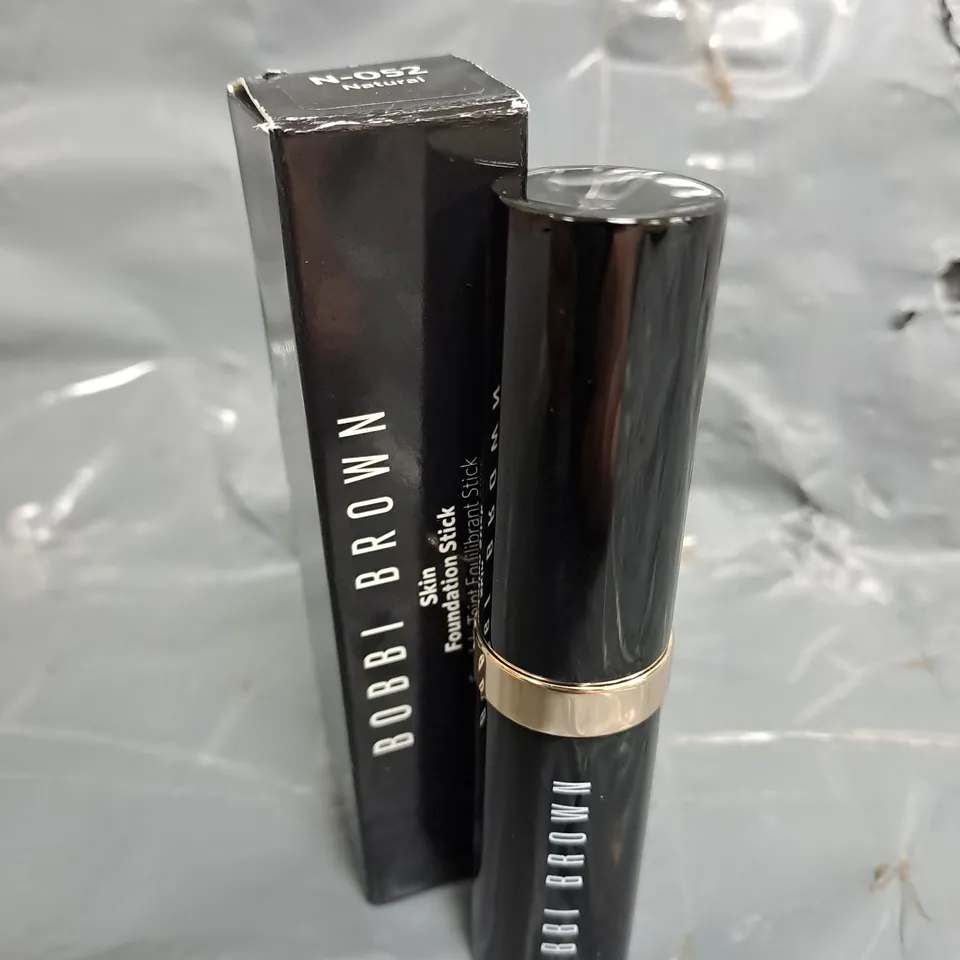 BOBBI BROWN SKIN FOUNDATION STICK N-052 NATURAL (9G)