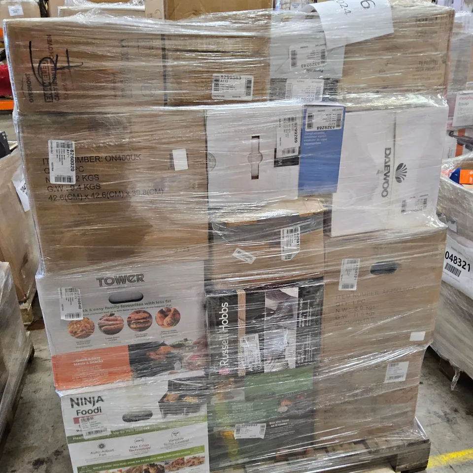 PALLET OF APPROXIMATELY 31 UNPROCESSED RAW RETURN HOUSEHOLD AND ELECTRICAL GOODS TO INCLUDE;