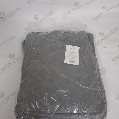 BAGGED CORAL FLEECE HOODED BLANKET - ONE SIZE
