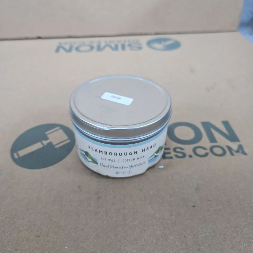 TOTE OF APPROXIMATELY 12 ASSORTED ITEMS TO INCLUDE: SOY CANDLE 