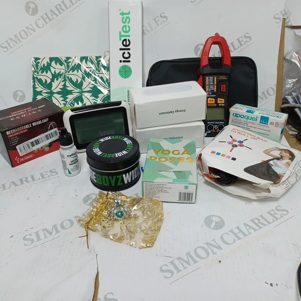 LOT OF HOUSEHOLD ITEMS TO INCLUDE ENERGY OPTIMIZER, ROLL UP SHOPPING BAG, ETC