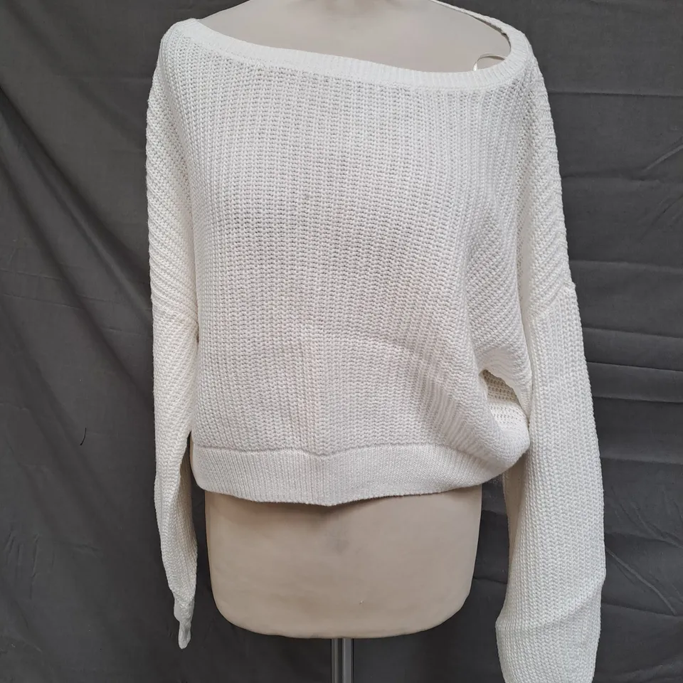 HOLLISTER LONG-SLEEVE KNITTED TOP IN WHITE SIZE SMALL