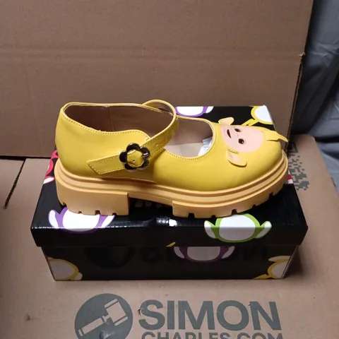 BOXED PAIR OF KOI KIDS LA LA TELETUBBIES KIDZ MARY JANES - UK KIDS SIZE 1