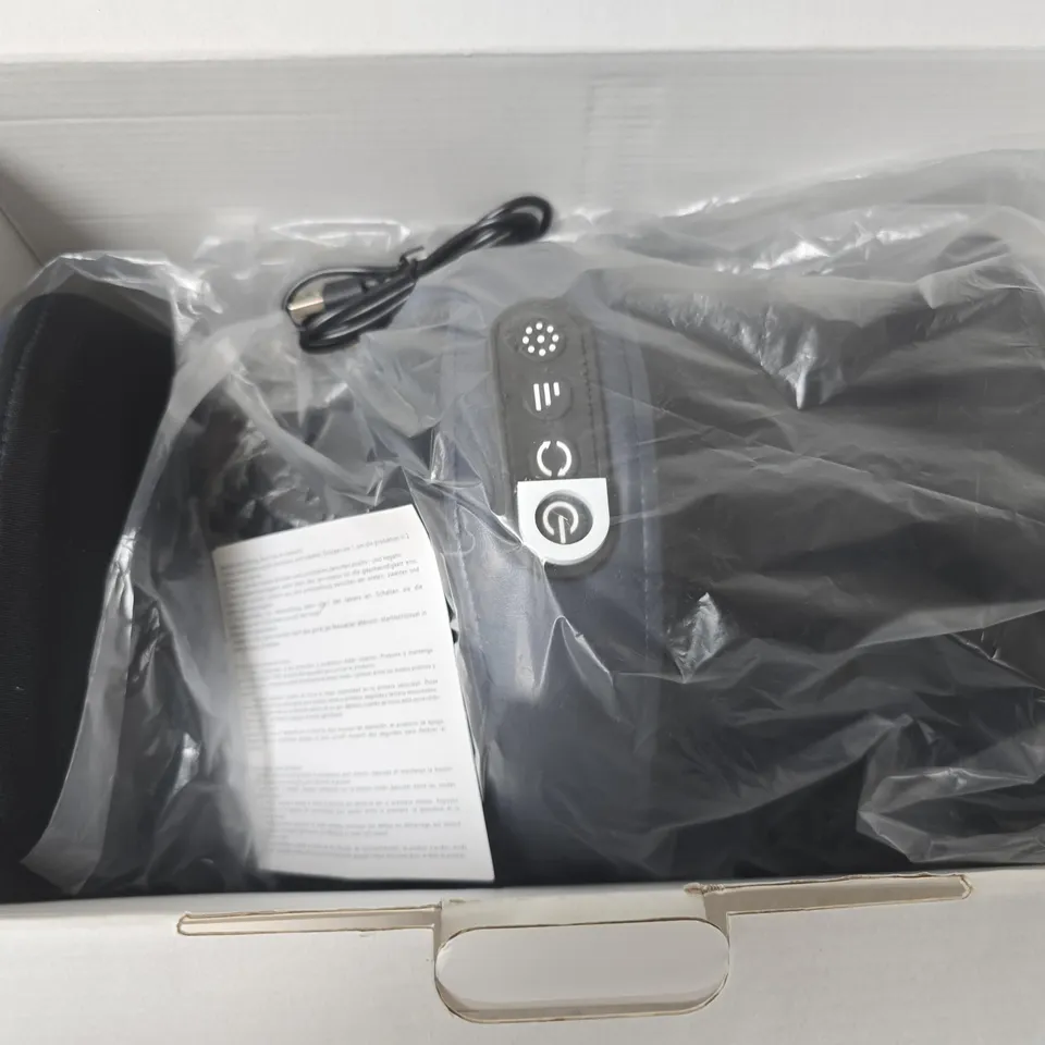 BOXED FOOT MASSAGER IN NAVY 