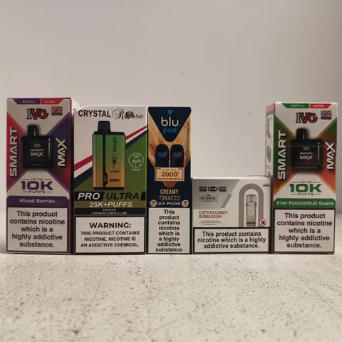 APPROXIAMTELY 15 ASSORTED VAPING PRODUCTS - COLLECTION ONLY