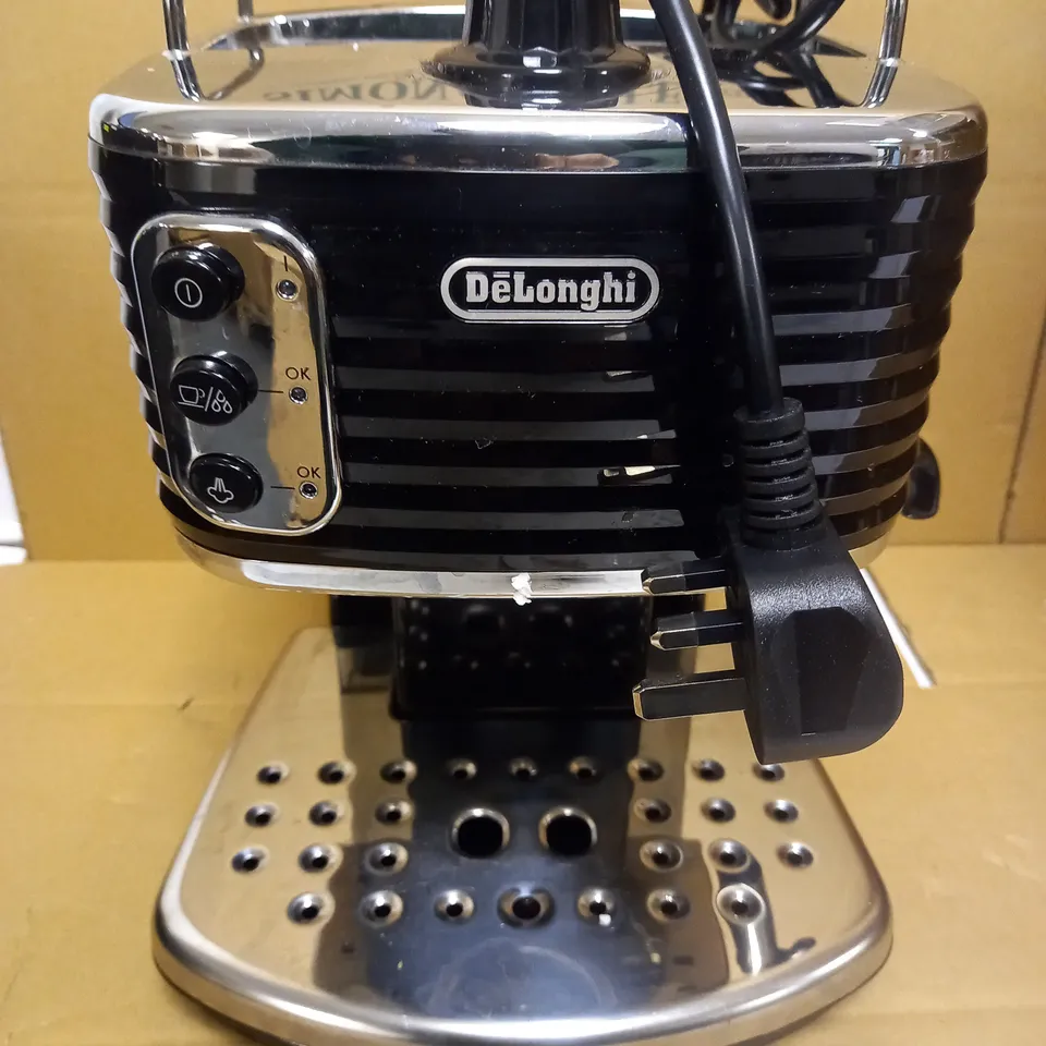 DELONGHI SCULTURA ESPRESSO & CAPPUCCINO COFFEE MAKER