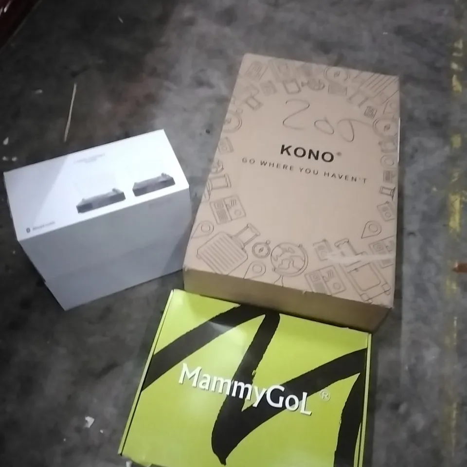 PALLET OF HOUSEHOLD ITEMS TO INCLUDE TURNTABLE SYSTEM, SUITCASE, ROLLER SKATES, MUTE SEAT COVER AND OTHER ASSORTED ITEMS...