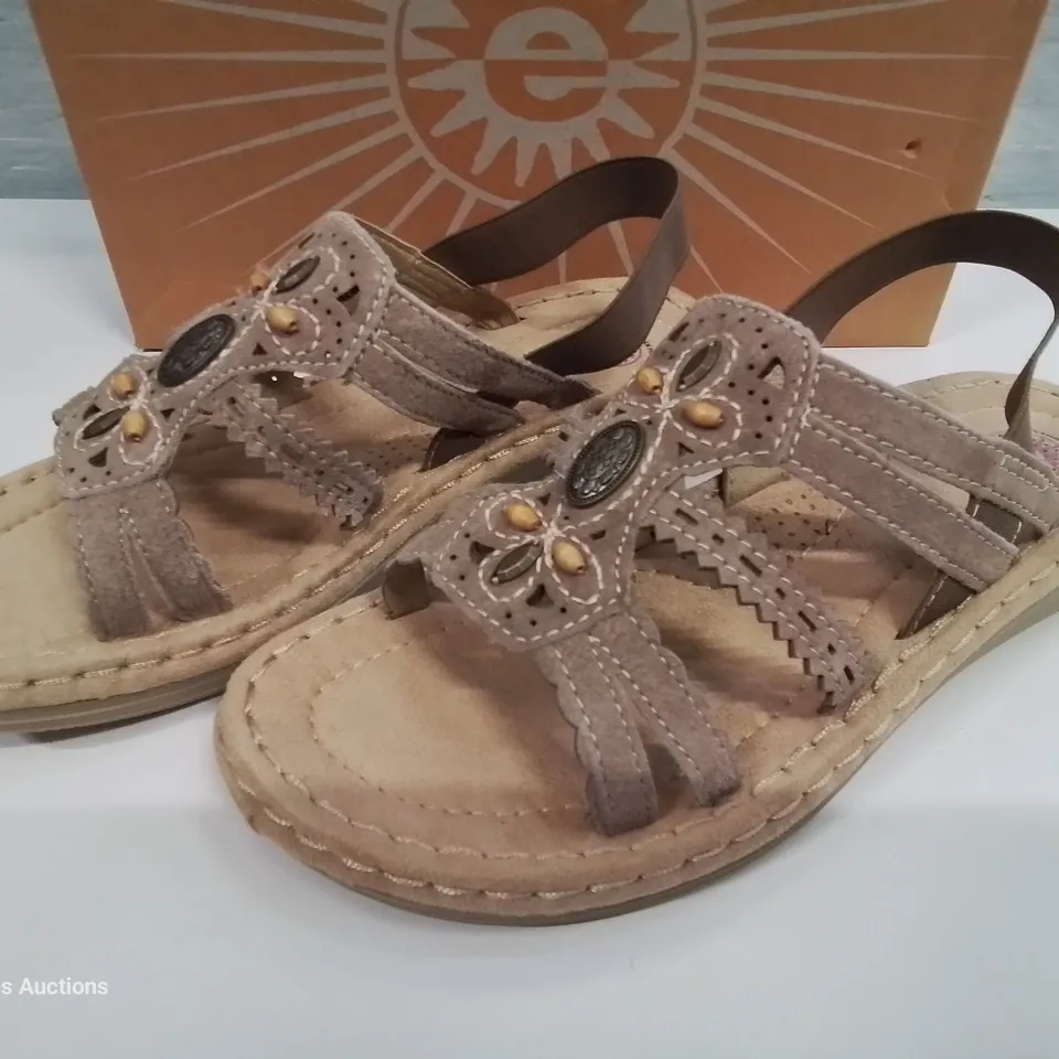 EARTH SPIRIT GENUINE LEATHER PORTLAND SANDALS - UK 6