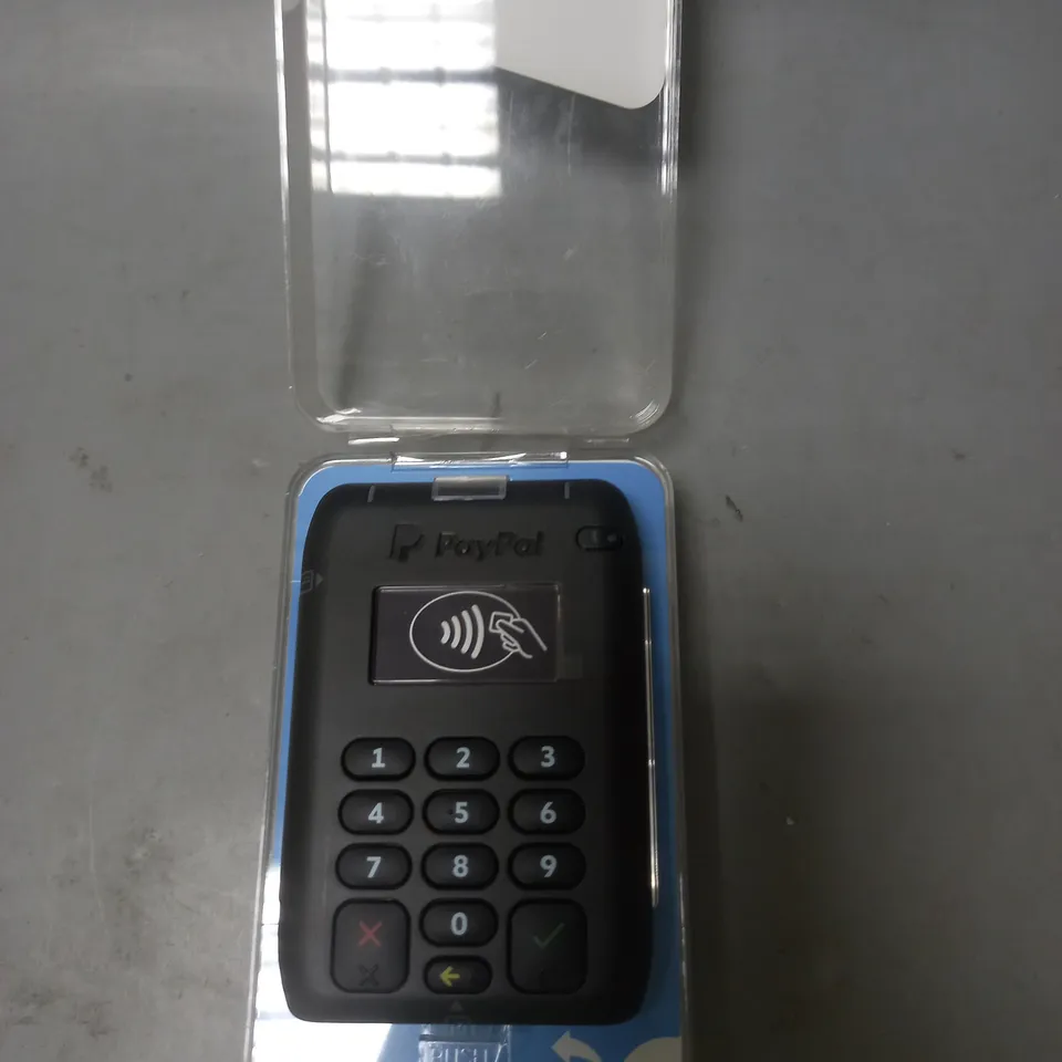 PAYPAL HERE CARD PAYMENT MACHINE FOR MOBILE OR TABLET BLACK
