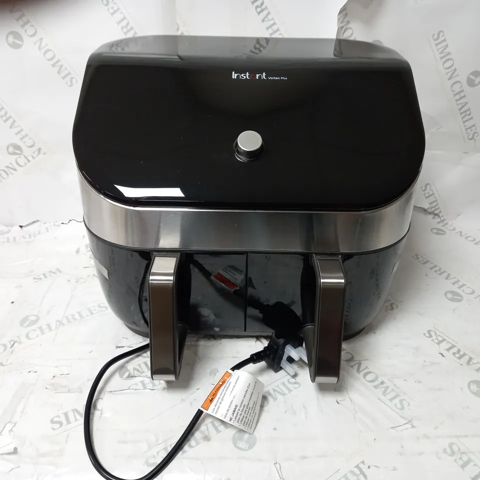 BOXED INSTANT VORTEX 8 IN 1 DUAL AIR FRYER 