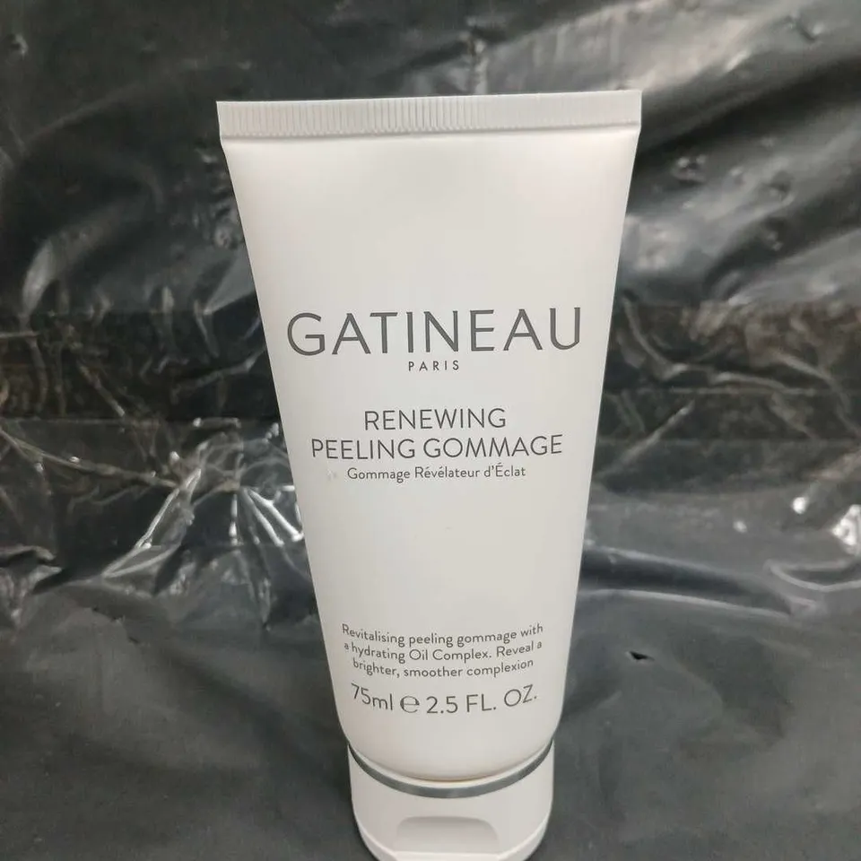 GATINEAU RENEWING PEELING GOMMAGE