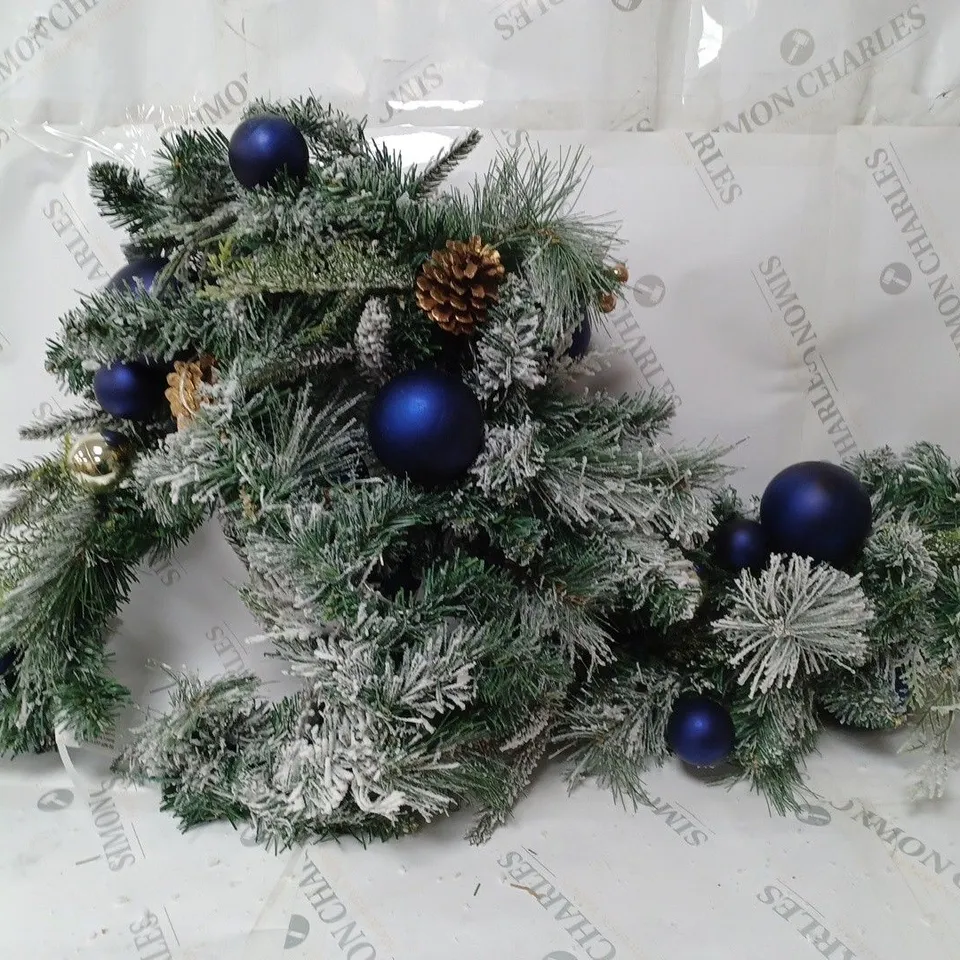 GLAM PRE LIT GARLAND  RRP £44.99