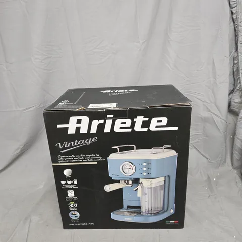 ARIETE VINTAGE ESPRESSO COFFEE MACHINE – BOXED (BLUE)