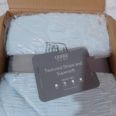 STRIPED SOFT 6 PIECE SUPER KING SET 