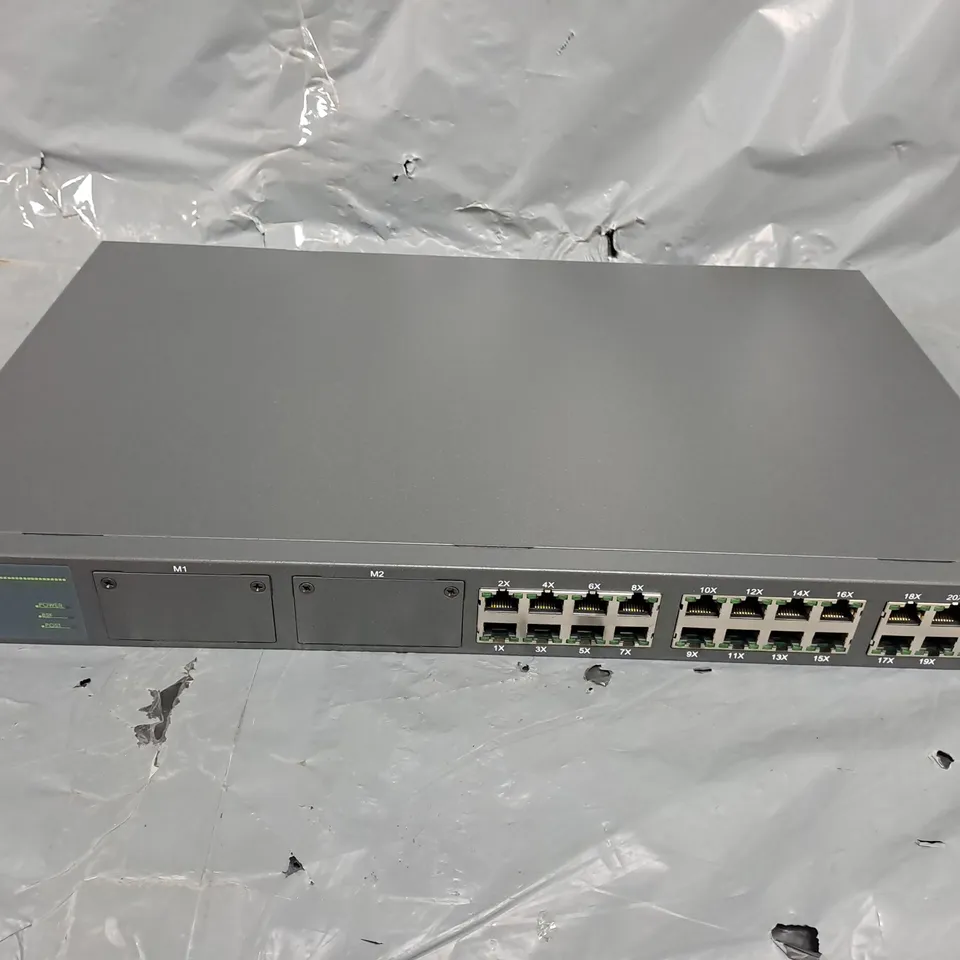 24+2G SNMP SWITCH IN BLACK (VS-3526I/A)
