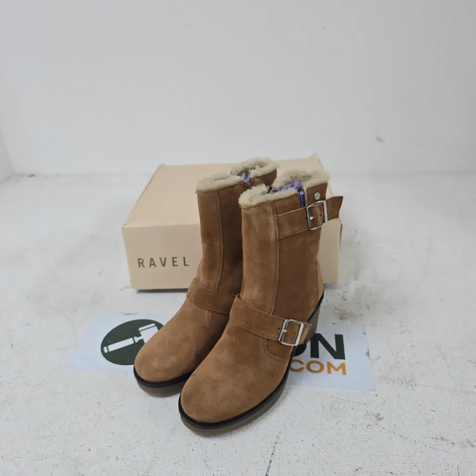 RAVEL NABURN TAN SUEDE BOOTS WITH SHEARLING, UK 4 (EU 37)