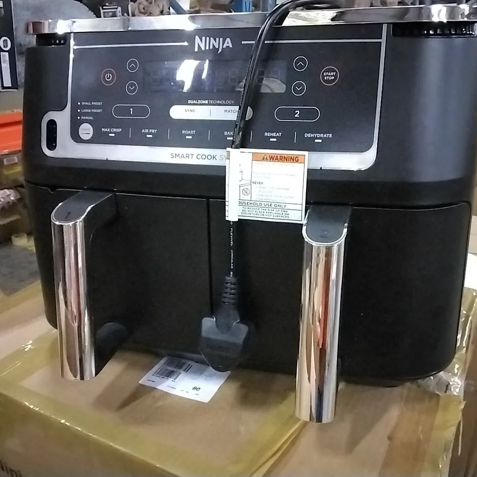 BOXED NINJA FOODIE MAX DUAL ZONE AIR FRYER