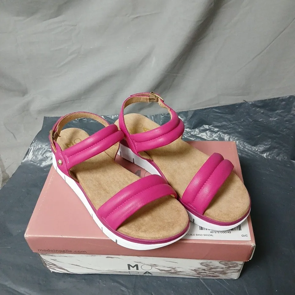 MODA IN PELLE FUSCHIA LEATHER DOUBLE BAND SANDALS SIZE 38 BOXED