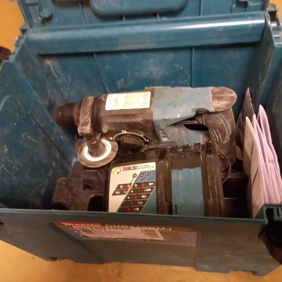 MAKITA DHR242RMJ 18 V LI-ION LXT BRUSHLESS ROTARY HAMMER COMPLETE WITH 2 X 4.0 AH LI-ION BATTERIES AND CHARGER IN A MAKPAC CASE