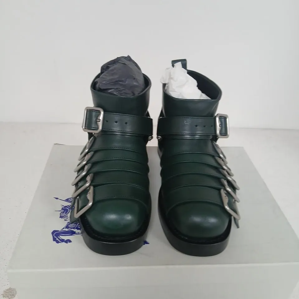 BURBERRY GREEN LEATHER BUCKLED ANKLE BOOTS, UK 5 (EU 38)
