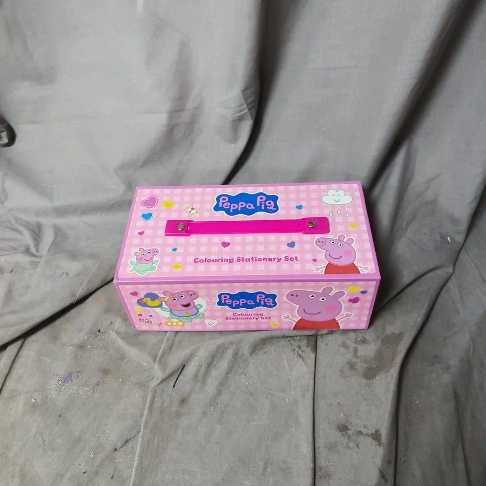 PEPPA PIG COLOURING STATIONERY SET – PINK BOX