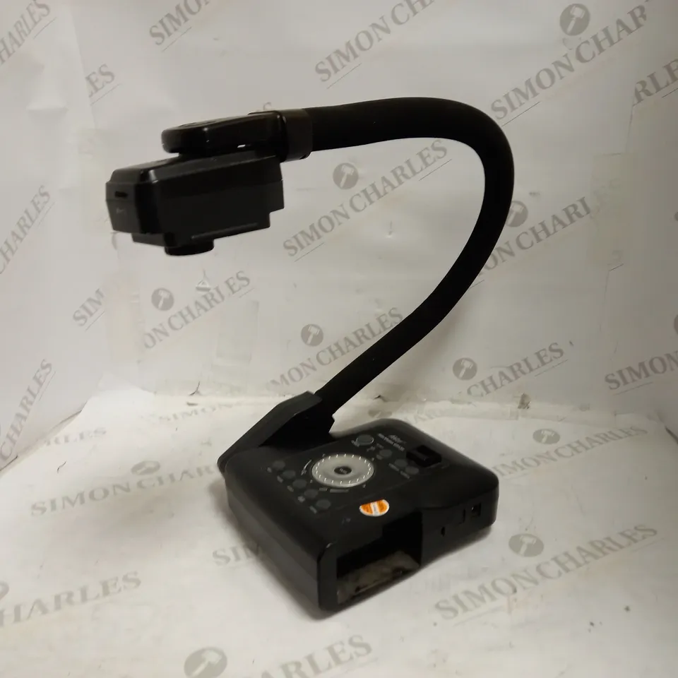 AVERMEDIA AVERVISION CP135 DOCUMENT CAMERA