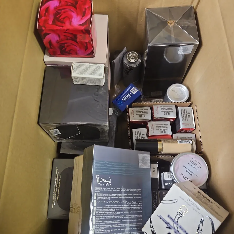 BOX OF APPROXIMATELY 20 ASSORTED COSMETIC ITEMS TO INCLUDE - PARADOX REPAIR GAME CHANGER HAIR MASK - SKIN RESEARCH ACTIVATED EGF MIGHT MOISTURISER - DAVID BECKHAM INTIMATELY EAU DE TOILETTE - ETC