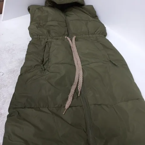SAINT TROPEZ WOMEN'S PADDED SLEEVELESS HOODED COAT – OLIVE GREEN, UK SIZE M