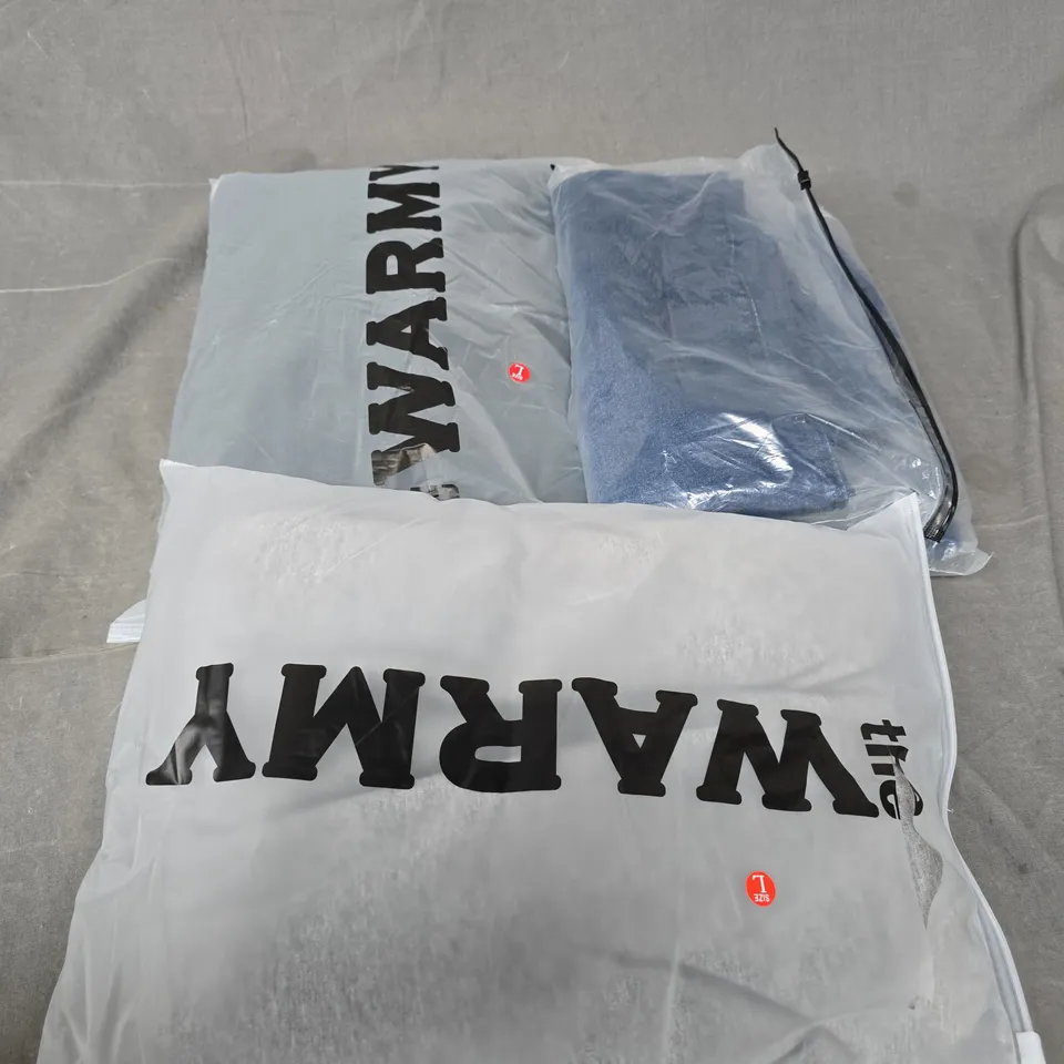 APPROXIMATELY 25 ASSORTED CLOTHING AND FASHION PRODUCTS IN VARIOUS STYLES AND SIZES - COLLECTION ONLY