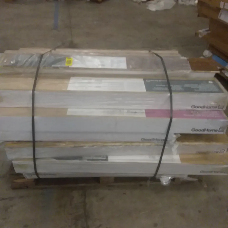 PALLET OF ASSORTED GOODHOME SOLID WOOD FLOORING 