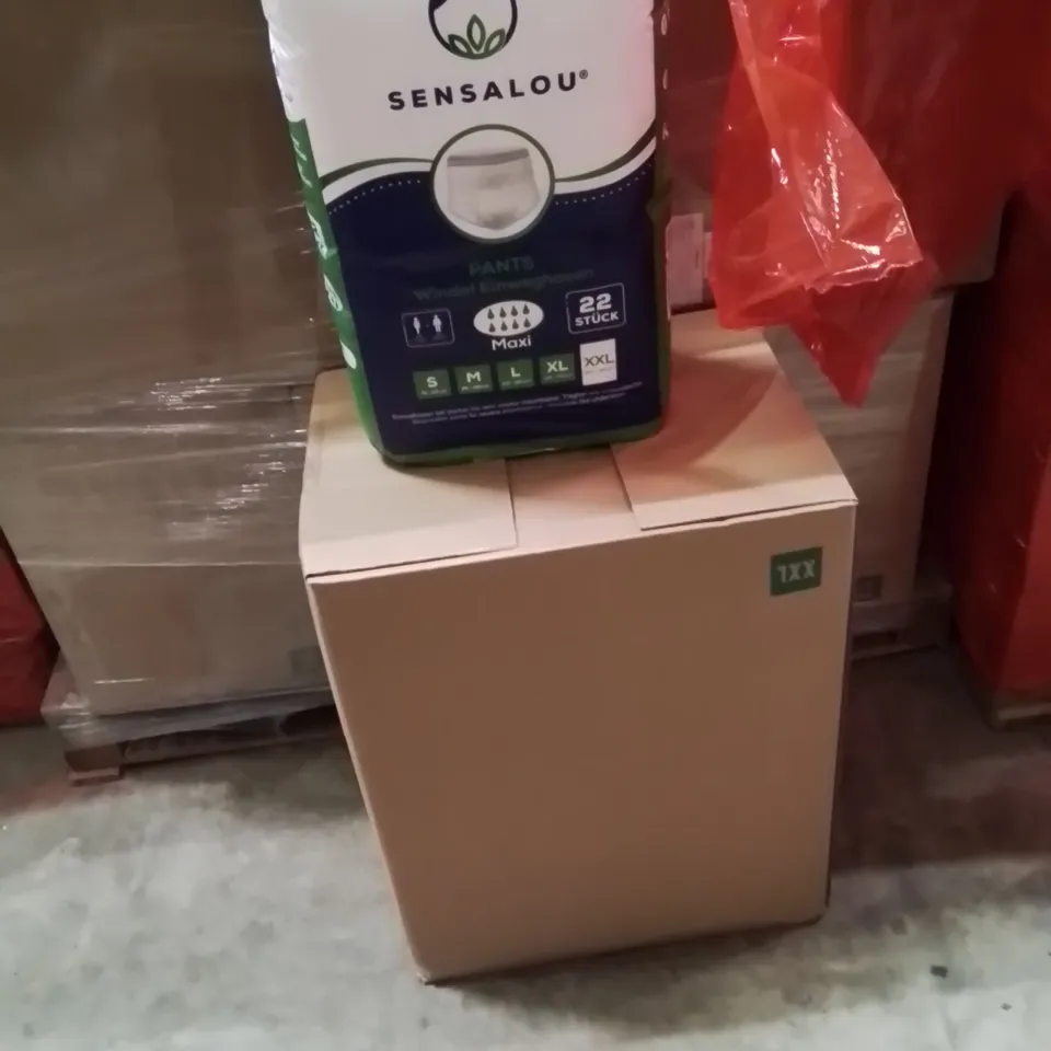 PALLET OF SENSALOU INCONTINENCE PANTS XXL APPROXIMATELY 4 PACKS PER BOX