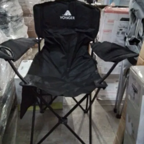 VOYAGER CAMPING CHAIR WITH CUP HOLDERS AND SIDE POCKETS 