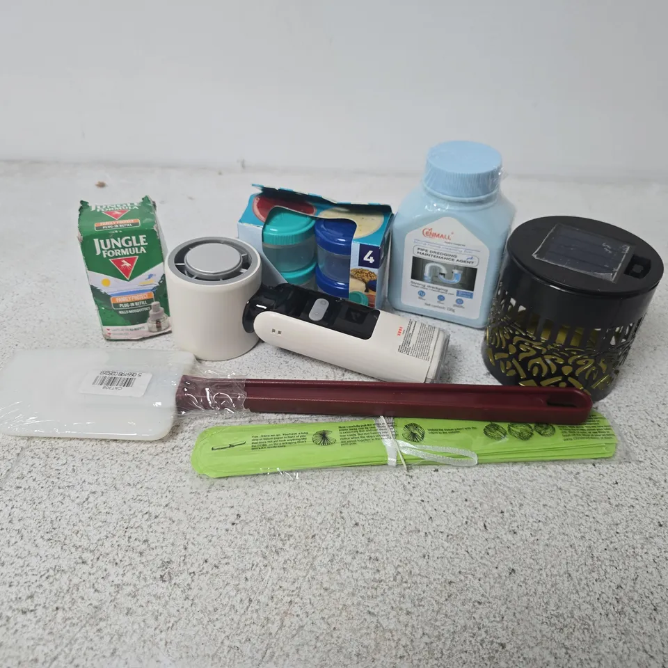 APPROXIMATELY 15 ASSORTED HOUSEHOLD ITEMS TO INCLUDE PIPE DREDGING AGENT, SISTEMA TO GO TUBS, HANDHELD FAN, ETC