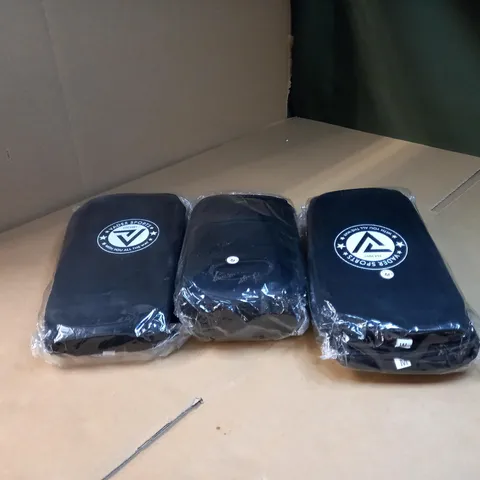 LOT OF 3 VADER SKI STRAPS