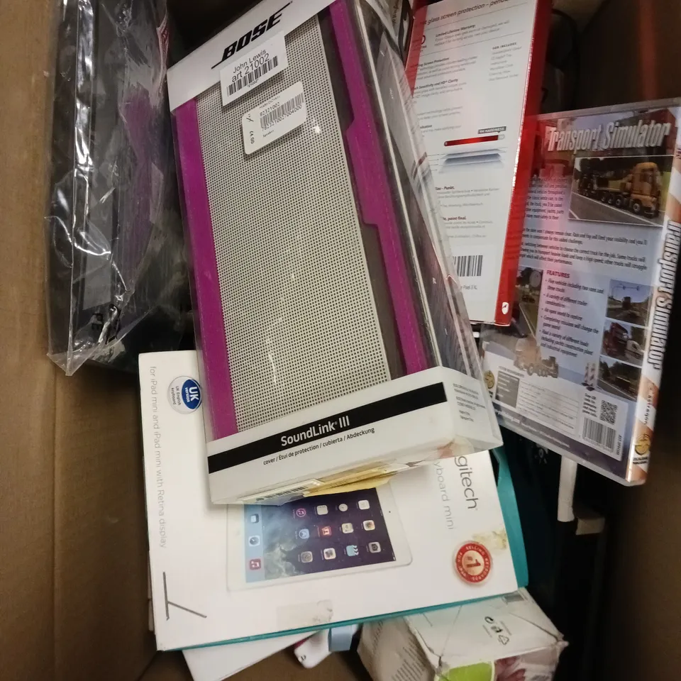 APPROXIMATELY 15 ASSORTED ELECTRICAL PRODUCTS TO INCLUDE TABLET KEYBOARD, DYMO LABELS, TRANSPORT SIMULATOR ETC