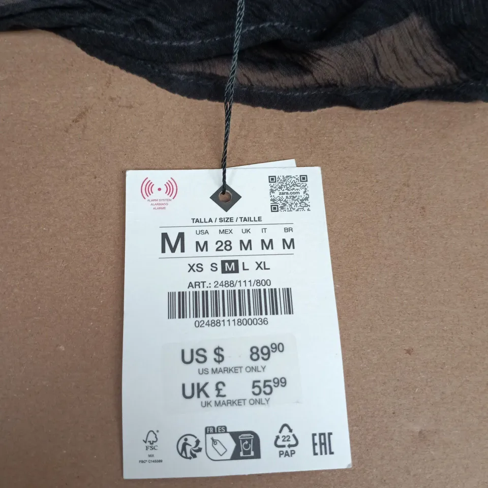 ZARA Lingerie – Black Lace Garment (Size M)