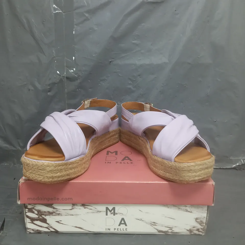 MODA IN PELLE PAIGHTON LEATHER WEDGE SANDALS LILAC SIZE 7
