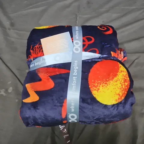 SOFT PLUSH KIDS BLANKET – NAVY WITH ORANGE PATTERN
