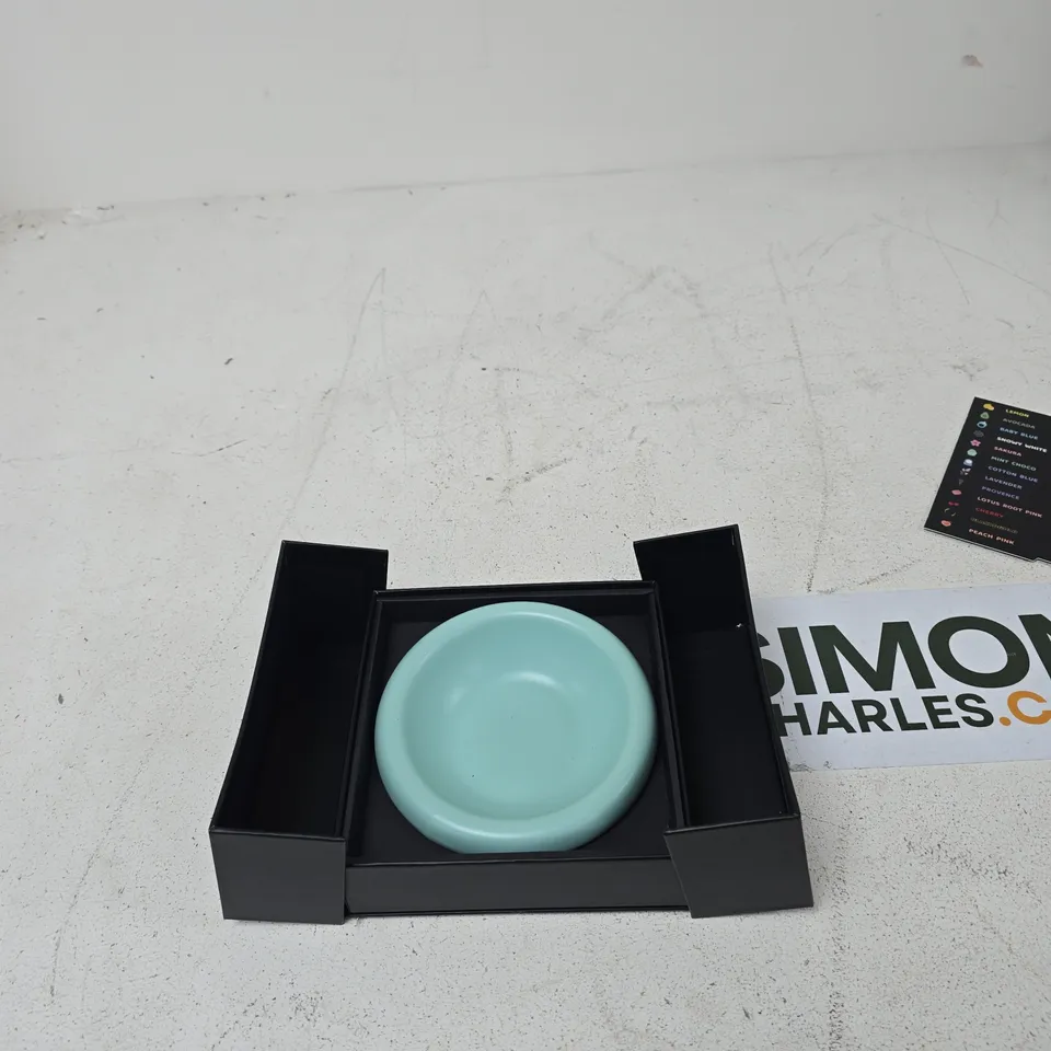 TURQUOISE CERAMIC PLATE – BOXED (AEVAN EPOCH CERAMICS SERIES)