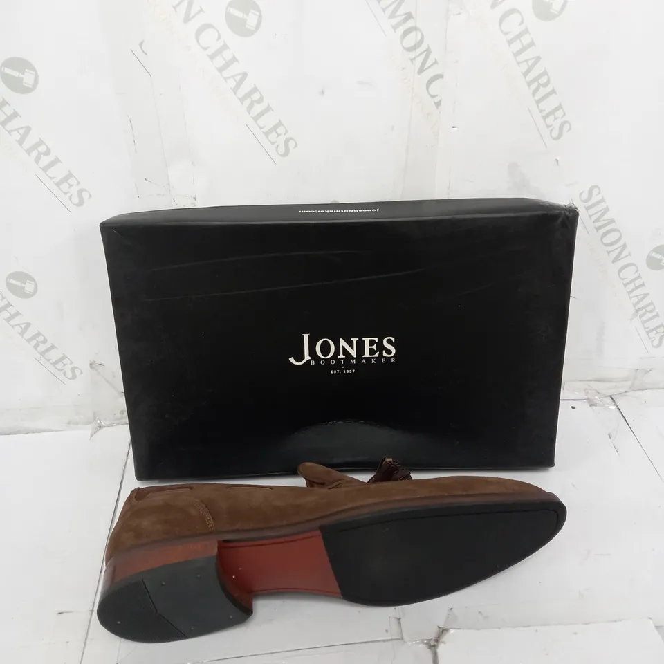 BOXED PAIR OF JONES BOOTMAKER DEVON BROWN SUEDE UK 10 